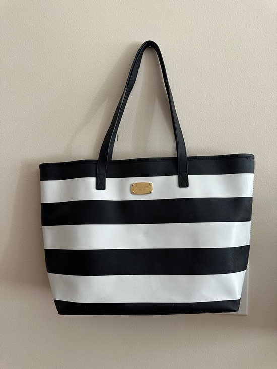 Michael Kors Handbags - Michael Kors Jet Set Black and White Striped Tote with Gold Plaque